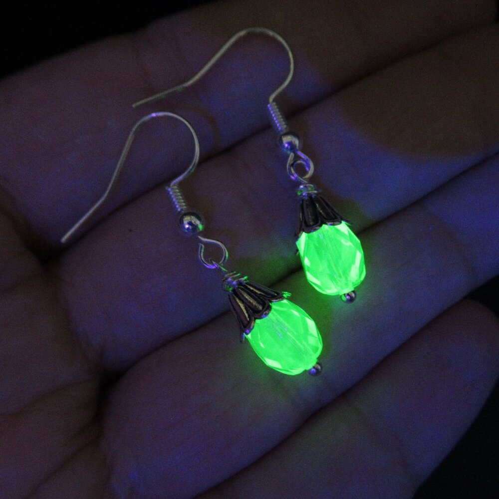 Faceted Czech UG bead earrings